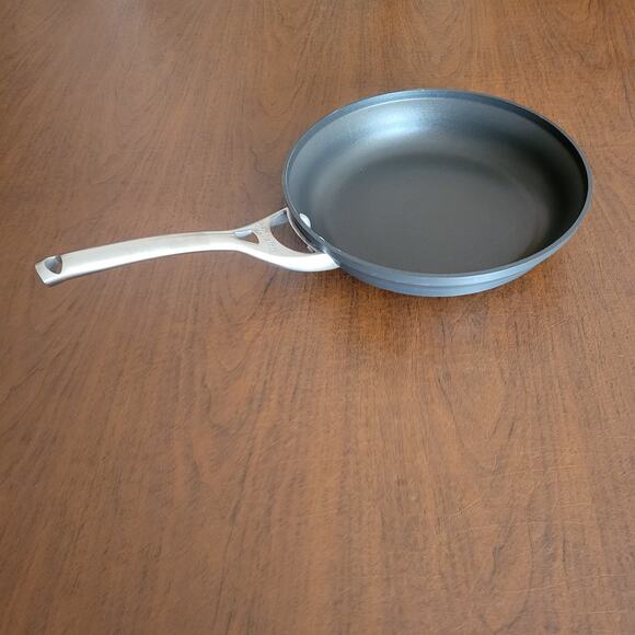 Calphalon  10-Inch Fry Pan Skillet Nonstick Metal Utensil Safe 1390 Gray - Picture 1 of 12